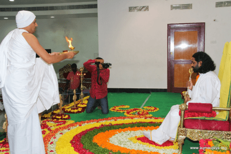 Guru Gita Satsang by HH Beloved Jaimahavibhoshri Ji at Hyderabad — 18 September 2014