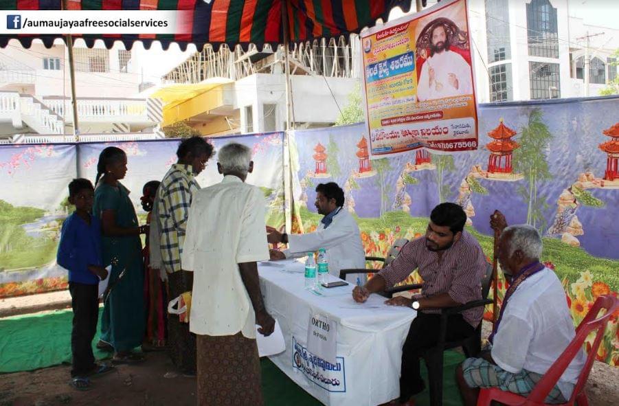 Medical camp at Vampuguda Hyderabad on 03.12.2017