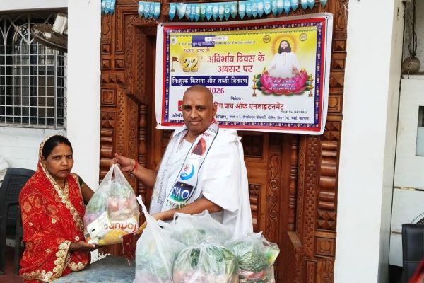 free Groceries distribution at Virar